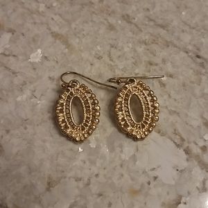 Gold Oval Fillagree Earrings